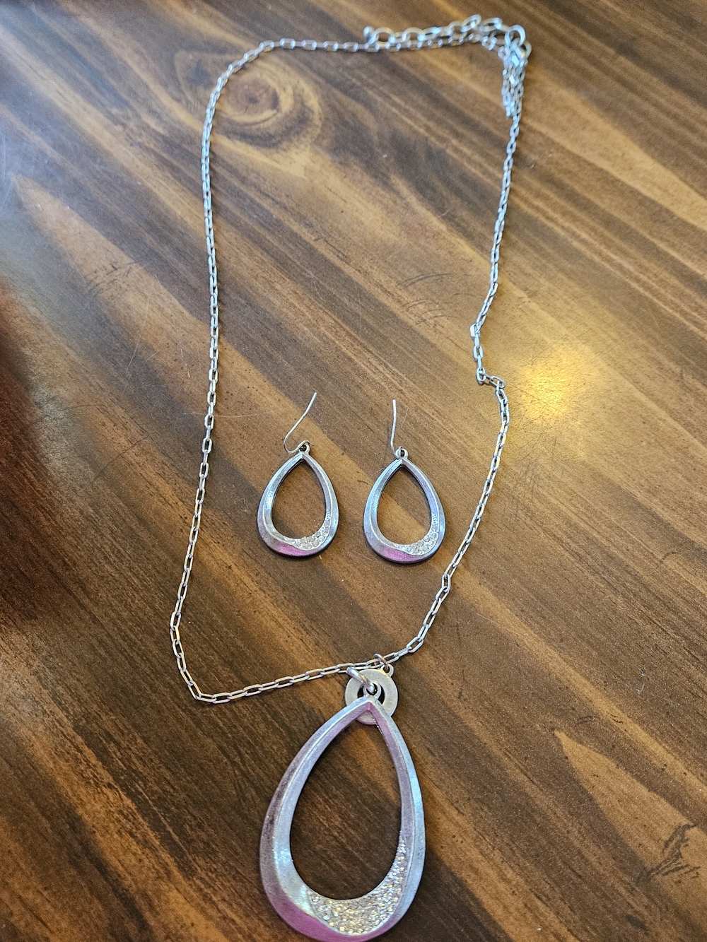 Silver-Tone Pink Accent Teardrop Necklace & Earring Set